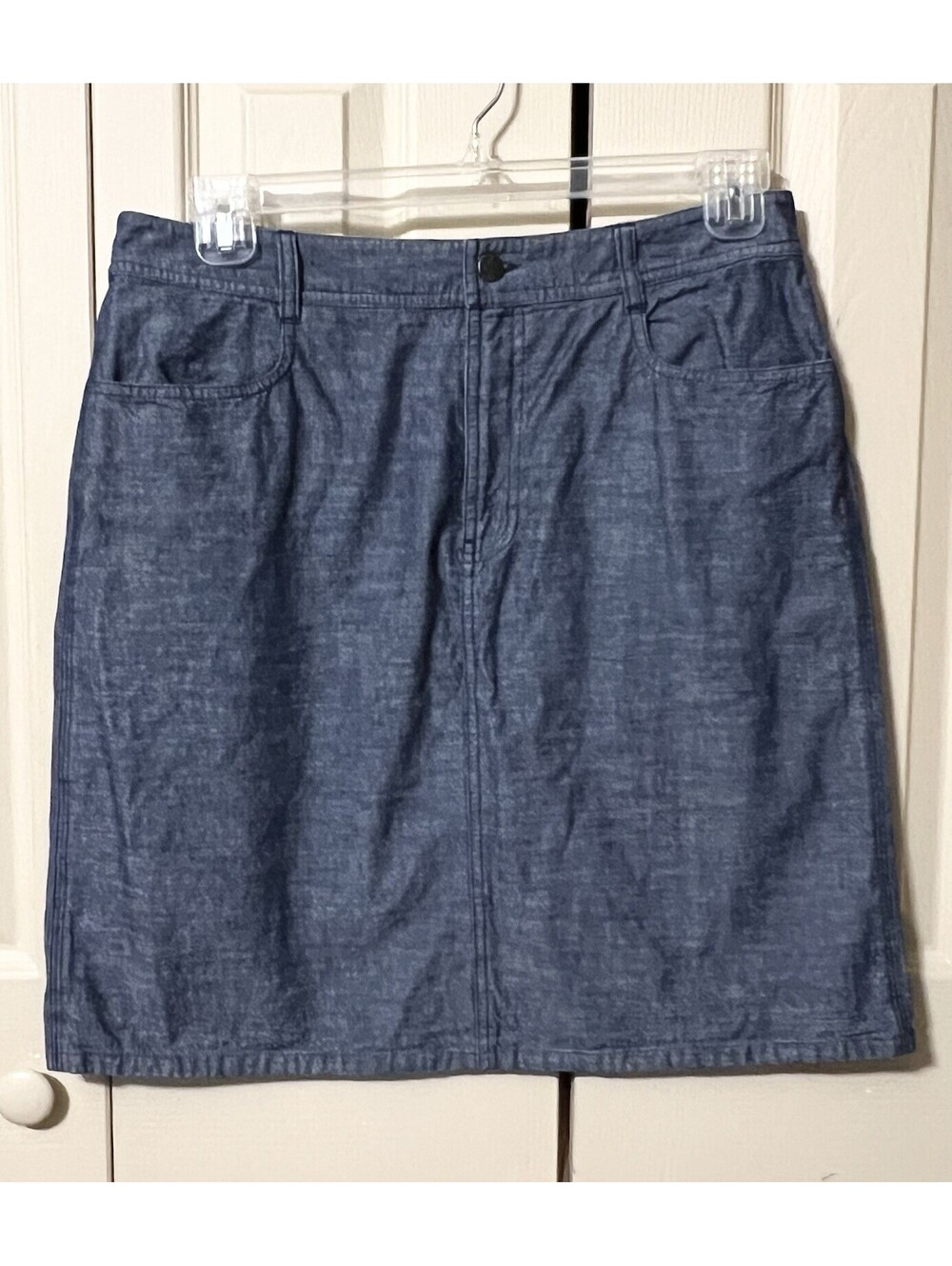 Banana Republic Women’s Chambray Denim Pencil Skirt Pockets Size 12